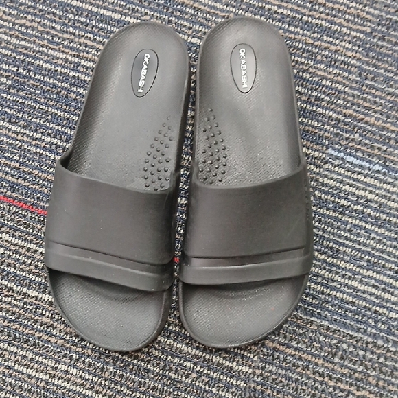 Men's Black OKABASHI Coast Slides Size 10 Beach Casual Minimal - Picture 3 of 7